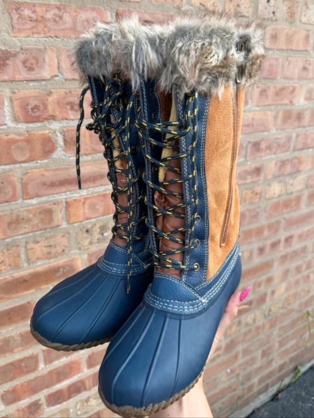 Sporto *Natasha* Navy & Tan Leather/Suede Lace-Up Duck Boots Womens Size 7